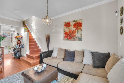 Купить таунхаус в Санрайз, Флорида 3 спальни, 171.68м2, № 1955752 - фото 7