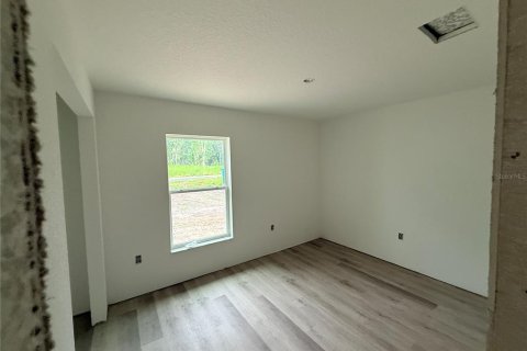 House in Chiefland, Florida 3 bedrooms, 108.97 sq.m. № 2123838 - photo 4
