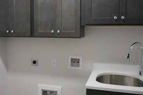 Apartamento en alquiler en Punta Gorda, Florida, 3 dormitorios, 123.47 m2 № 1785969 - foto 18