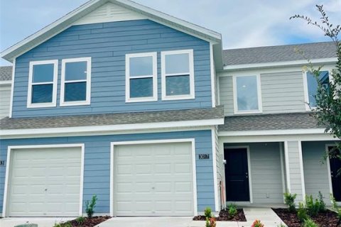 Touwnhouse à Winter Haven, Floride 3 chambres, 128.76 m2 № 2396622