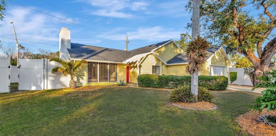 House in Sarasota, Florida 3 bedrooms, 170.1 sq.m. № 1519075