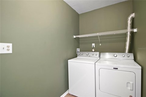 Copropriété à vendre à Bradenton, Floride: 2 chambres, 78.04 m2 № 2094441 - photo 23