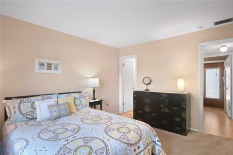 Copropriété à vendre à Bradenton, Floride: 2 chambres, 78.04 m2 № 2094441 - photo 17