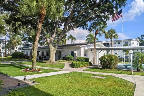 Copropriété à vendre à Bradenton, Floride: 2 chambres, 78.04 m2 № 2094441 - photo 27