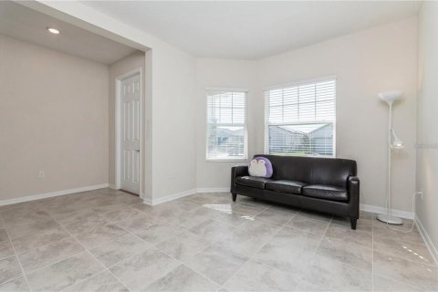 House in Ocoee, Florida 3 bedrooms, 225.66 sq.m. № 1904582 - photo 6