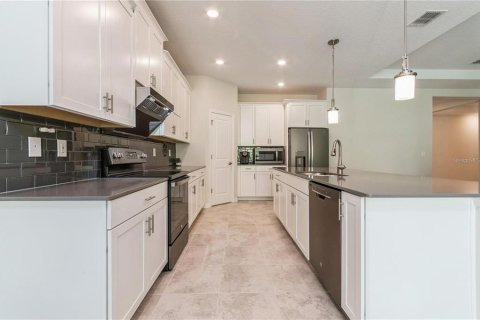 House in Ocoee, Florida 3 bedrooms, 225.66 sq.m. № 1904582 - photo 15