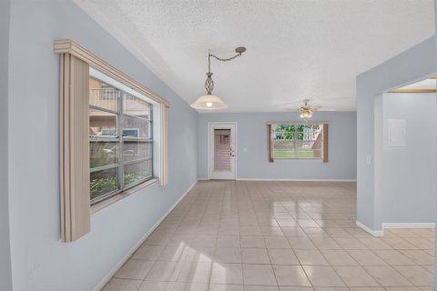 Condo in Delray Beach, Florida, 1 bedroom  № 2399628 - photo 7