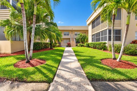 Condo in Delray Beach, Florida, 1 bedroom  № 2399628 - photo 2