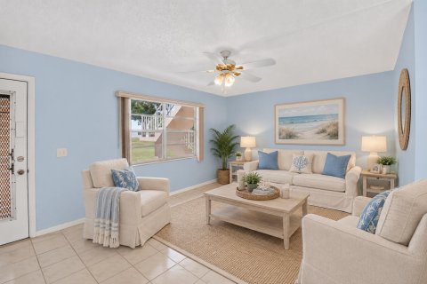 Condo in Delray Beach, Florida, 1 bedroom  № 2399628 - photo 4