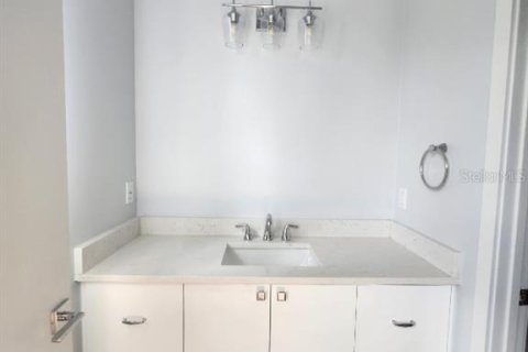 Adosado en alquiler en Tampa, Florida, 3 dormitorios, 204.57 m2 № 1915005 - foto 16