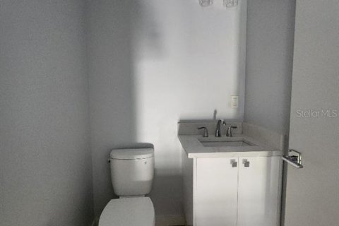 Adosado en alquiler en Tampa, Florida, 3 dormitorios, 204.57 m2 № 1915005 - foto 11