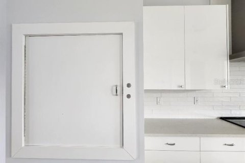Adosado en alquiler en Tampa, Florida, 3 dormitorios, 204.57 m2 № 1915005 - foto 7