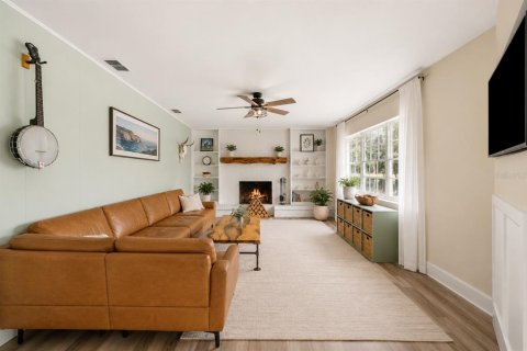Villa ou maison à vendre à Bell, Floride: 3 chambres, 156.82 m2 № 2344810 - photo 19