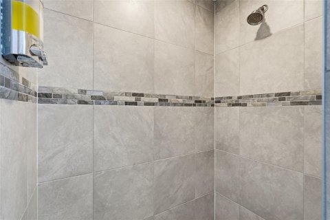 Casa en venta en Port Charlotte, Florida, 3 dormitorios, 149.85 m2 № 2322410 - foto 20