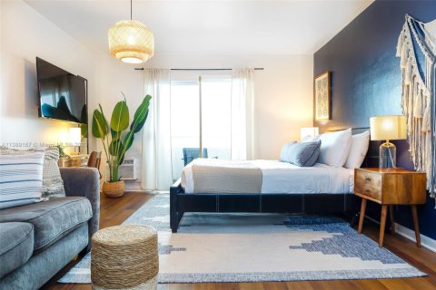 Estudio en el Condominio en North Bay Village, Florida  № 2060041