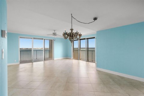 Condo in Clearwater, Florida, 2 bedrooms  № 2137761 - photo 30