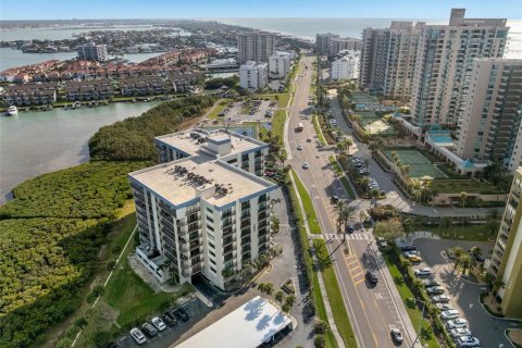 Condo in Clearwater, Florida, 2 bedrooms  № 2137761 - photo 4