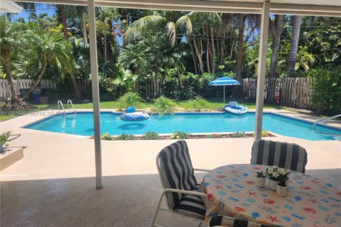 House in Hollywood, Florida 3 bedrooms, 172.89 sq.m. № 1985734 - photo 30