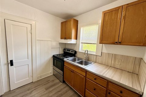 Appartement à louer à Saint Petersburg, Floride: 2 chambres, 71.16 m2 № 2236399 - photo 10