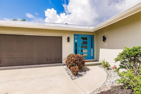 Villa ou maison à vendre à Punta Gorda, Floride: 3 chambres, 152.45 m2 № 2082220 - photo 4