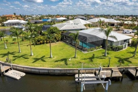 Villa ou maison à Punta Gorda, Floride 3 chambres, 152.45 m2 № 2082220