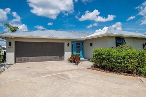 Villa ou maison à vendre à Punta Gorda, Floride: 3 chambres, 152.45 m2 № 2082220 - photo 3