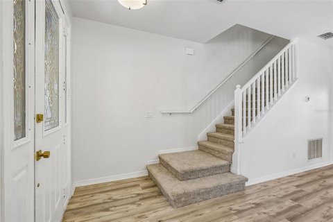 Villa ou maison à vendre à Minneola, Floride: 4 chambres, 265.89 m2 № 2419712 - photo 8