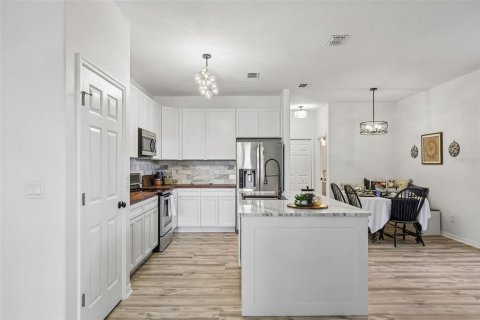 Villa ou maison à vendre à Minneola, Floride: 4 chambres, 265.89 m2 № 2419712 - photo 21