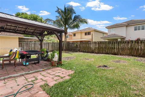 Villa ou maison à vendre à Cutler Bay, Floride: 5 chambres, 191.47 m2 № 2174115 - photo 15