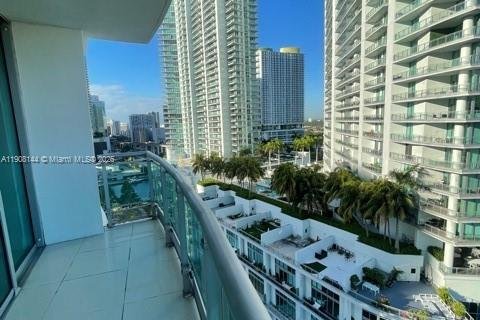 Condominio en alquiler en Miami, Florida, 1 dormitorio, 64.85 m2 № 2012680 - foto 22