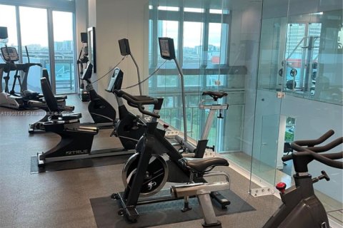 Condominio en alquiler en Miami, Florida, 1 dormitorio, 64.85 m2 № 2012680 - foto 27