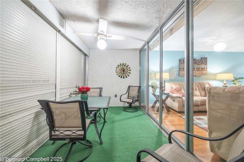 Купить кондоминиум в Лодерхилл, Флорида 2 спальни, 117.06м2, № 1954776 - фото 20