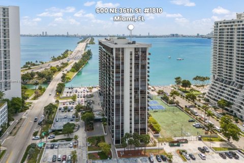 Copropriété à vendre à Miami, Floride: 1 chambre, 88.72 m2 № 1966841 - photo 21