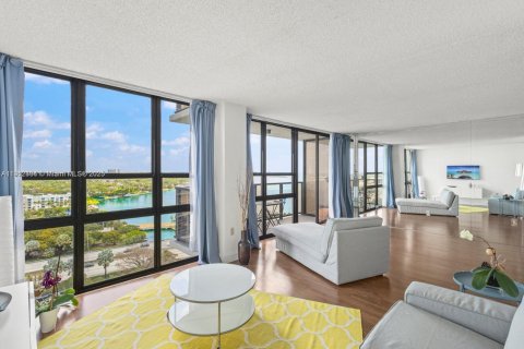 Copropriété à vendre à Miami, Floride: 1 chambre, 88.72 m2 № 1966841 - photo 2