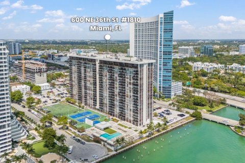 Copropriété à vendre à Miami, Floride: 1 chambre, 88.72 m2 № 1966841 - photo 24