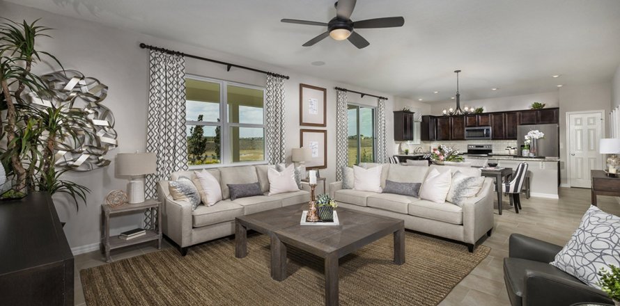 Townhouse in MATTIE POINTE in Auburndale, Florida 4 bedrooms, 185 sq.m. № 56384