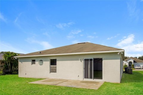 Casa en alquiler en Winter Haven, Florida, 4 dormitorios, 174.1 m2 № 1655846 - foto 15