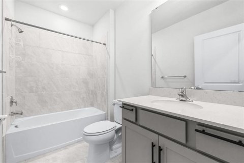 Villa ou maison à louer à Winter Haven, Floride: 3 chambres, 154.12 m2 № 1907924 - photo 14