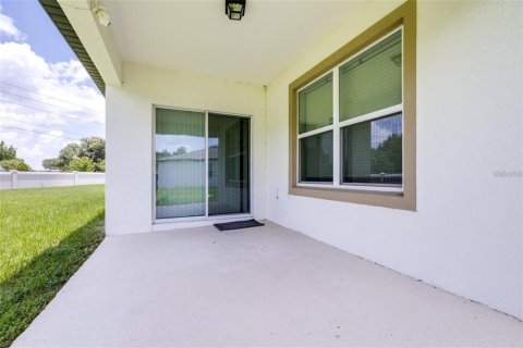 Villa ou maison à louer à Winter Haven, Floride: 3 chambres, 154.12 m2 № 1907924 - photo 22