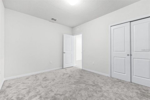 Villa ou maison à louer à Winter Haven, Floride: 3 chambres, 154.12 m2 № 1907924 - photo 18