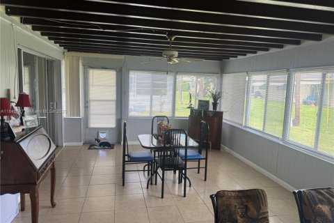 House in Lehigh Acres, Florida 2 bedrooms № 1834399 - photo 5