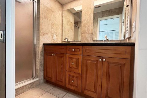 Casa en alquiler en Clearwater, Florida, 3 dormitorios, 163.51 m2 № 1904182 - foto 14