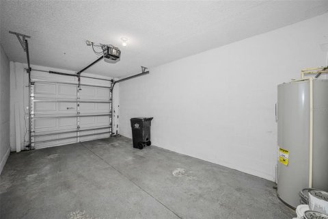 Touwnhouse à vendre à Tampa, Floride: 3 chambres, 141.58 m2 № 2302282 - photo 28