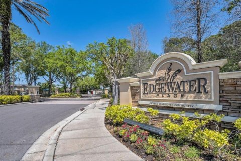 Touwnhouse à vendre à Tampa, Floride: 3 chambres, 141.58 m2 № 2302282 - photo 3