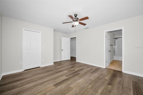 Touwnhouse à vendre à Tampa, Floride: 3 chambres, 141.58 m2 № 2302282 - photo 23