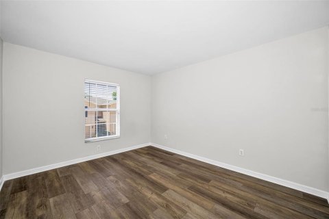 Touwnhouse à vendre à Tampa, Floride: 3 chambres, 141.58 m2 № 2302282 - photo 26