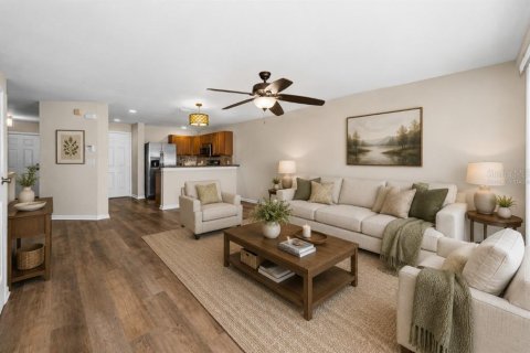 Touwnhouse à vendre à Tampa, Floride: 3 chambres, 141.58 m2 № 2302282 - photo 6
