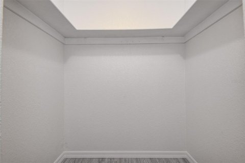 Casa en venta en Pinellas Park, Florida, 3 dormitorios, 112.13 m2 № 1914220 - foto 18