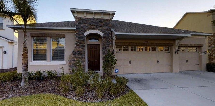 Villa ou maison à Wesley Chapel, Floride 4 chambres, 243.22 m2 № 1903087