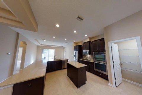 Casa en alquiler en Wesley Chapel, Florida, 4 dormitorios, 243.22 m2 № 1903087 - foto 5